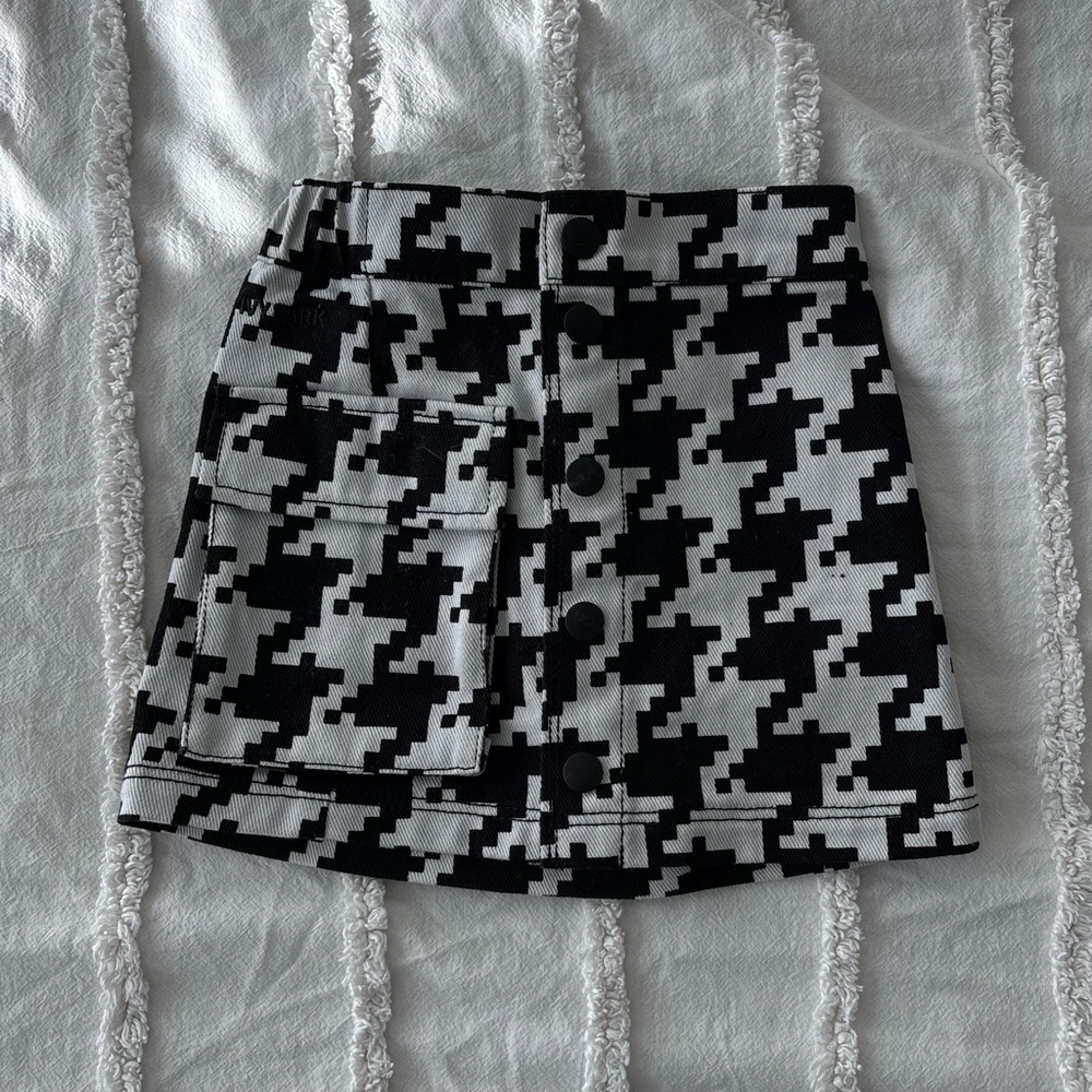 Adidas X Ivy Park Houndstooth Skirt in Black and White KIDS